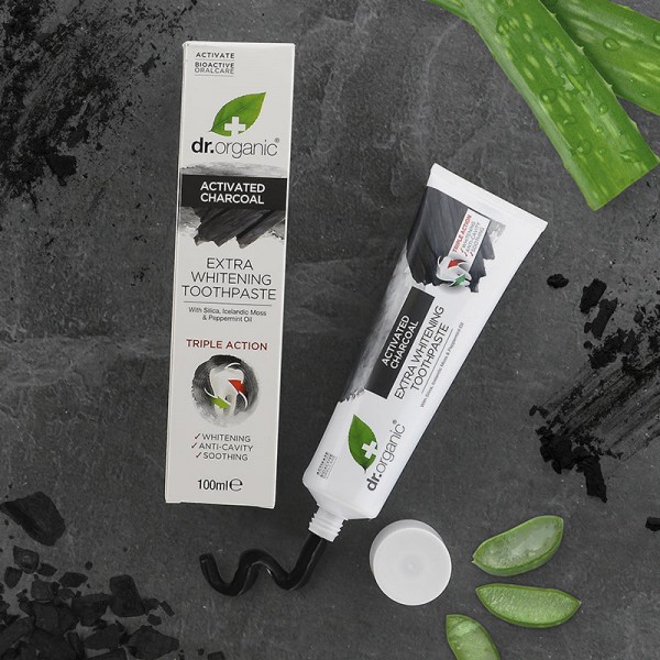 DR. ORGANIC Charcoal Toothpaste 100 ml